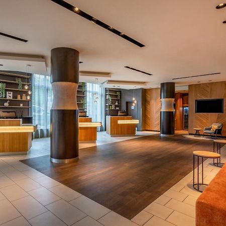 Courtyard By Marriott Cologne Hotell Exteriör bild